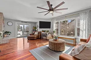 1866 Cliffview Ct, Oshkosh, WI 54901 - Photo 9