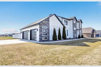 1015 Nutmeg Drive, De Pere, WI 54115 - Photo 33