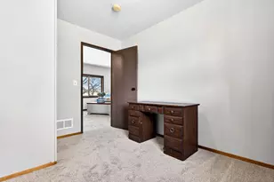 712 Chestnut St, Neenah, WI 54956 - Photo 17