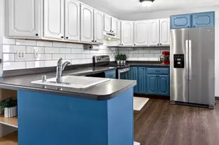 712 Chestnut St, Neenah, WI 54956 - Photo 5