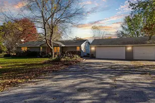 N4742 Thompson Rd, Shiocton, WI 54170 - Photo 3