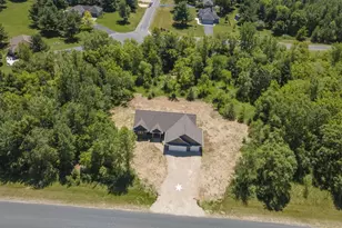 1079 E Lake Ridge Rd, Wautoma, WI 54982 - Photo 3