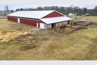 W9041 Airport Road, Crivitz, WI 54114 - Photo 11