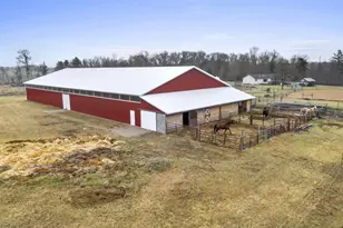 W9041 Airport Rd, Crivitz, WI 54114 - Photo 11