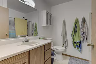 1703 Eisenhower St, New Holstein, WI 53061 - Photo 21