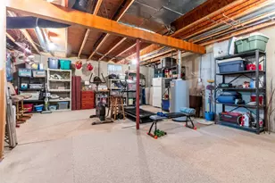 1239 Fawn Dr, Neenah, WI 54956 - Photo 39