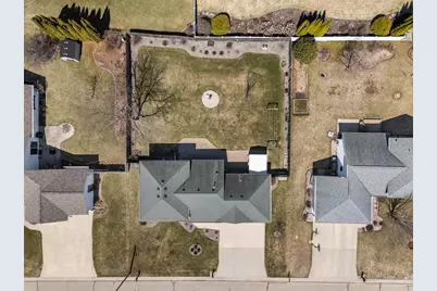 1239 Fawn Drive, Neenah, WI 54956 - Photo 3