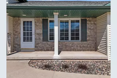 1239 Fawn Drive, Neenah, WI 54956 - Photo 5