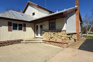 404 Broadway, Berlin, WI 54923 - Photo 59