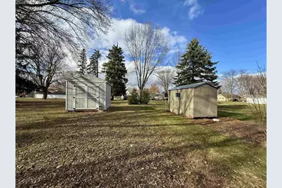 404 Broadway, Berlin, WI 54923 - Photo 79