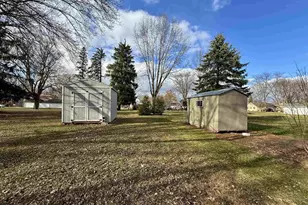 404 Broadway, Berlin, WI 54923 - Photo 79