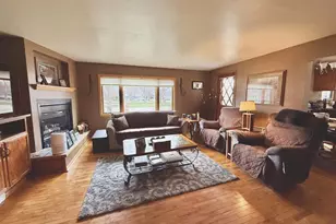 404 Broadway, Berlin, WI 54923 - Photo 7