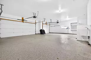 1321 Shootingstar Dr, Neenah, WI 54956 - Photo 37