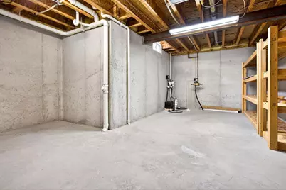 1321 Shooting Star Drive, Neenah, WI 54956 - Photo 45