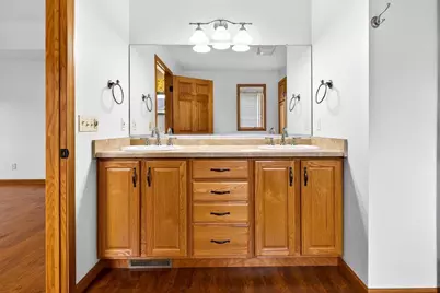 1321 Shooting Star Drive, Neenah, WI 54956 - Photo 27