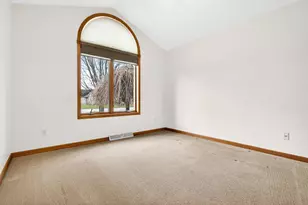 1321 Shootingstar Dr, Neenah, WI 54956 - Photo 33