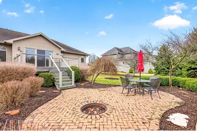 1321 Shooting Star Drive, Neenah, WI 54956 - Photo 5