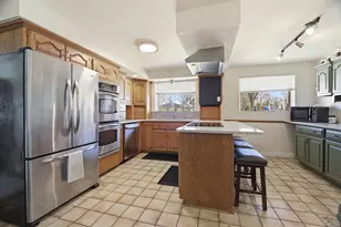 136 Circle Dr, Shawano, WI 54166 - Photo 15