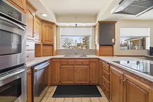 136 Circle Dr, Shawano, WI 54166 - Photo 17