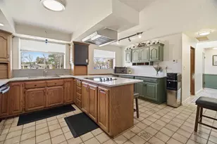 136 Circle Dr, Shawano, WI 54166 - Photo 13