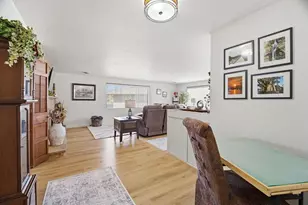 136 Circle Dr, Shawano, WI 54166 - Photo 7