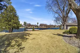 136 Circle Dr, Shawano, WI 54166 - Photo 33