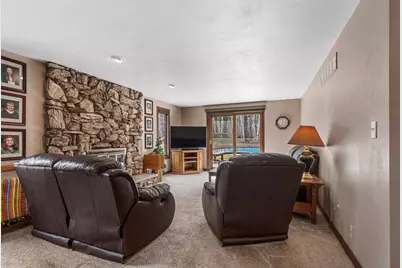 2276 Dollar Road, De Pere, WI 54115 - Photo 11