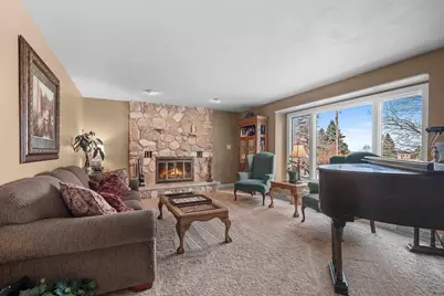 2276 Dollar Road, De Pere, WI 54115 - Photo 5