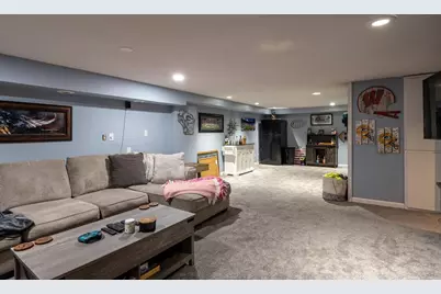 1380 Lakeview Lane, Menasha, WI 54952 - Photo 21