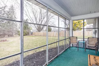 1380 Lakeview Lane, Menasha, WI 54952 - Photo 25