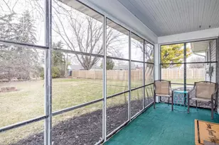 1380 Lakeview Ln, Menasha, WI 54952 - Photo 25