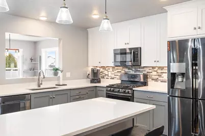 2153 Potter Drive, De Pere, WI 54115 - Photo 17