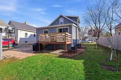 316 E Lincoln Avenue, Oshkosh, WI 54901 - Photo 25