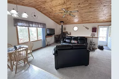 W16468 S Hilbert Drive, Armstrong Creek, WI 54103 - Photo 7