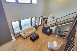 1387 Radcliff Rd, Neenah, WI 54956 - Photo 7