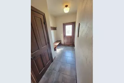 1387 Radcliff Road, Neenah, WI 54956 - Photo 9