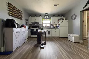 555 Pecor St, Oconto, WI 54153 - Photo 41