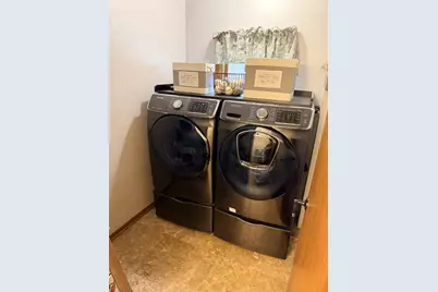 616 NE 3rd Street, Marion, WI 54950 - Photo 9