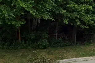 306 Heidelberg Ct, Green Bay, WI 54302 - Photo 1