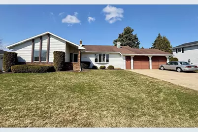 1315 Wedgewood Lane, Neenah, WI 54956 - Photo 1