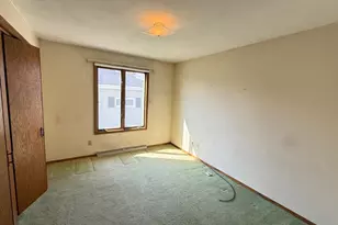 1315 Wedgewood Ln, Neenah, WI 54956 - Photo 13