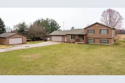 N6677 37th Avenue, Fremont, WI 54940 - Photo 3