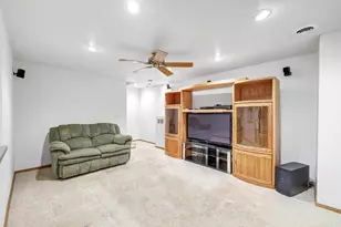 2277 Redpepper Trail, Suamico, WI 54313 - Photo 27