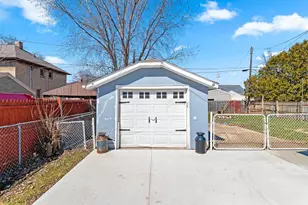 515 Roy Ave, Green Bay, WI 54303 - Photo 3