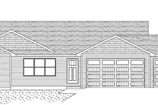 538 Riverview Dr, Berlin, WI 54923 - Photo 1