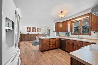 2130 King James Drive, Green Bay, WI 54304 - Photo 11