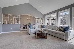 2592 Remington Ct, Green Bay, WI 54302 - Photo 25