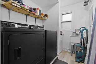 2068 Lost Dauphin Rd, De Pere, WI 54115 - Photo 27