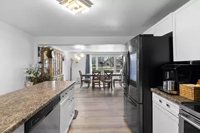 2068 Lost Dauphin Road, De Pere, WI 54115 - Photo 5