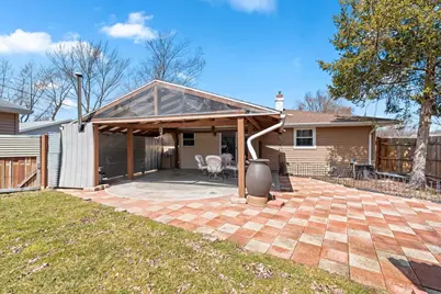 2466 Pecan Street, Green Bay, WI 54311 - Photo 3